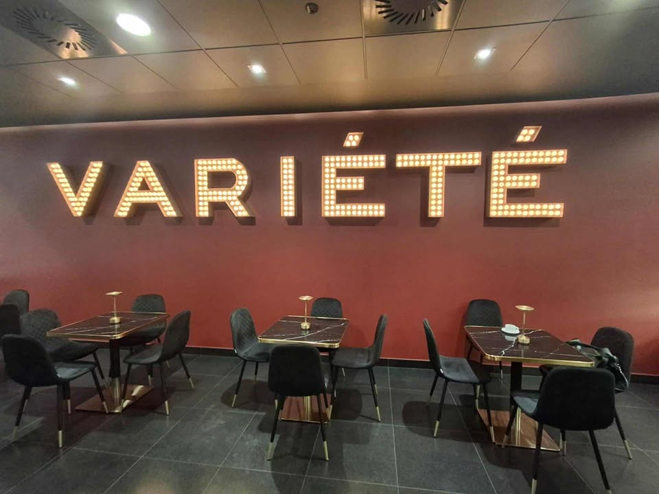 Wyjście na spektakl „Frankenstein”