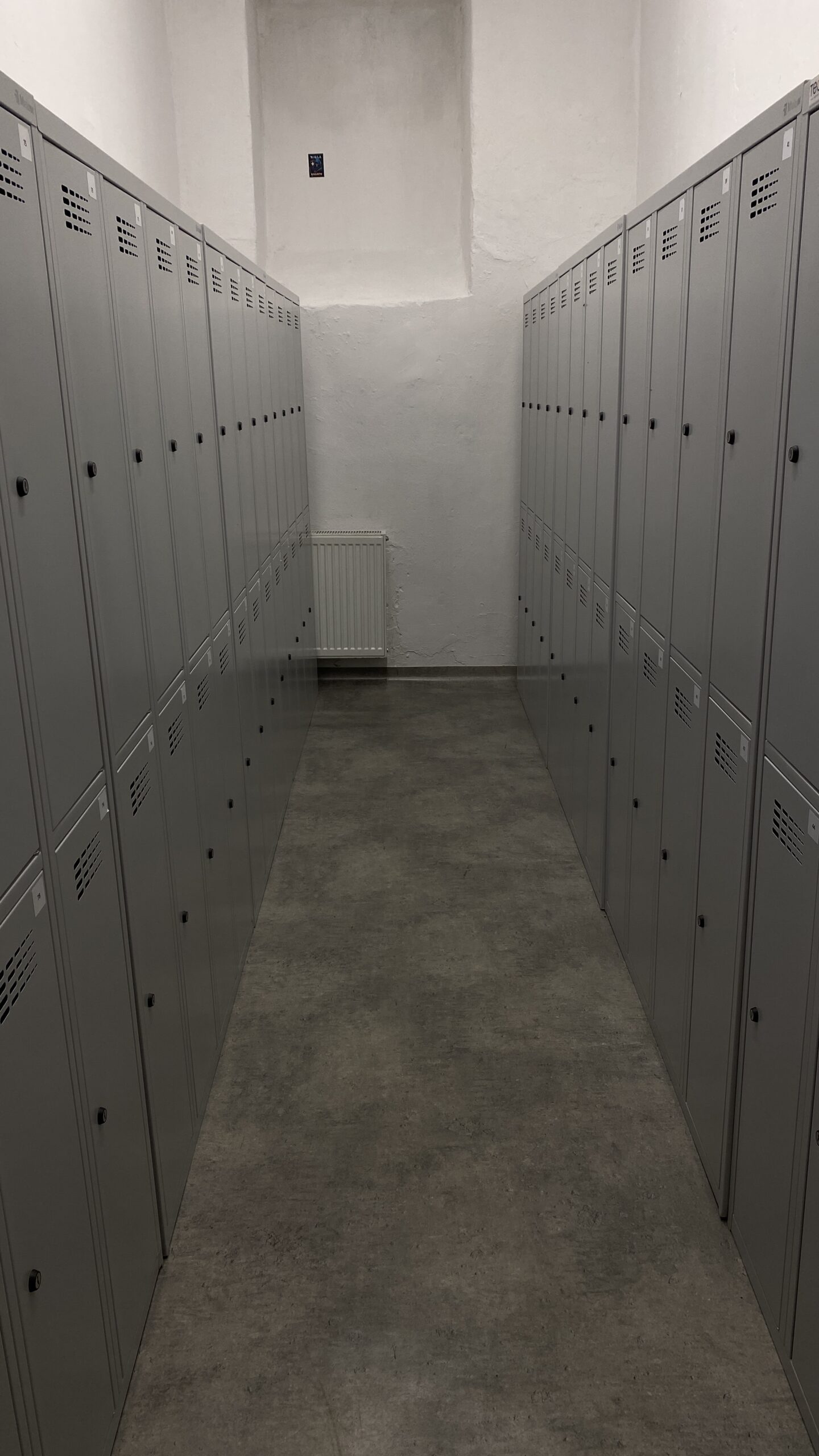 Nowe szafki dla uczniów