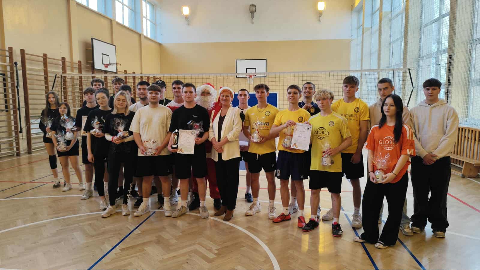 Mikołajkowy turniej siatkówki